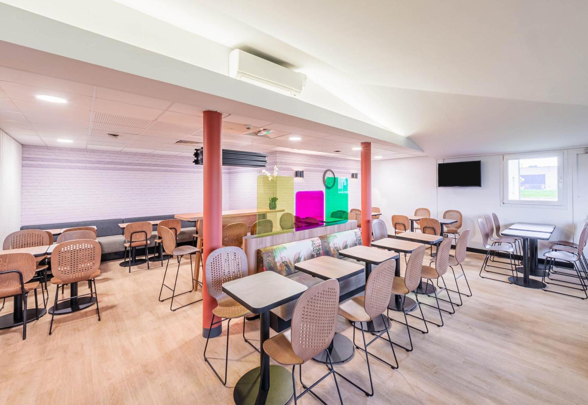 B&B Hotel Mulhouse Kingersheim Bagian luar foto