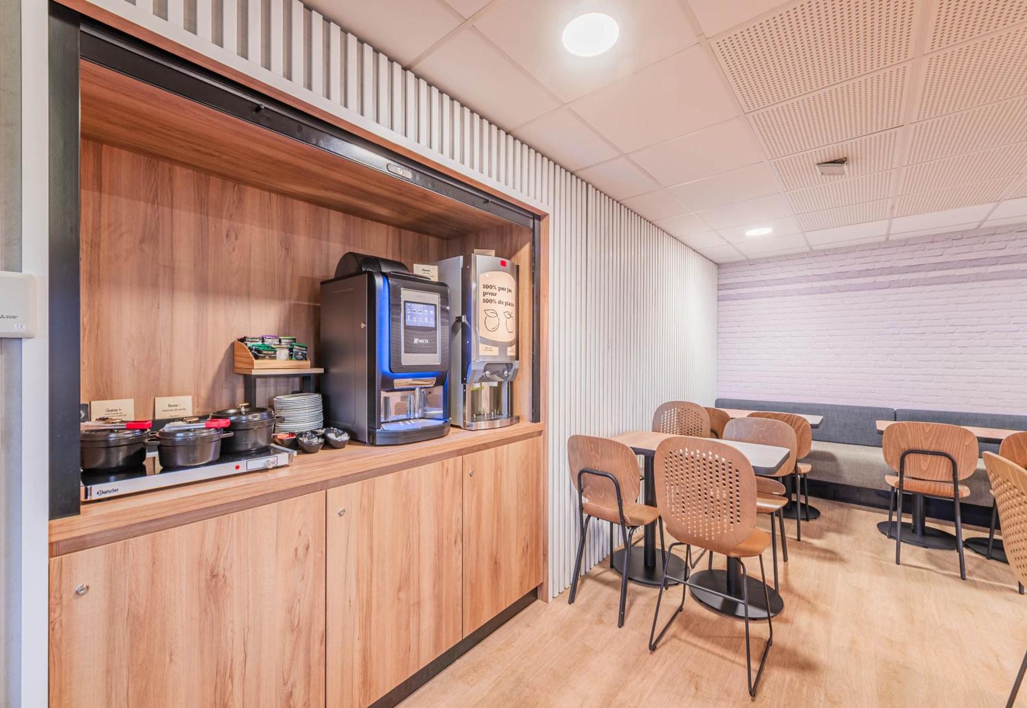 B&B Hotel Mulhouse Kingersheim Bagian luar foto